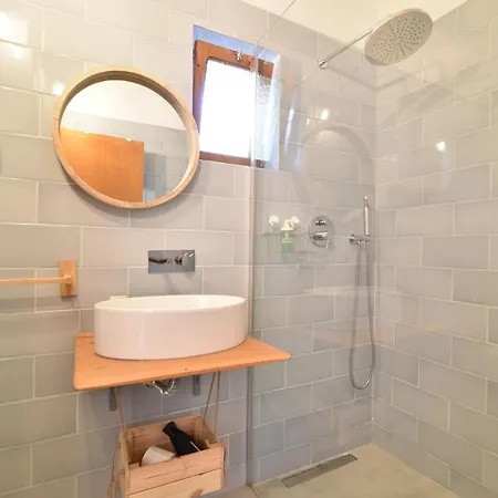 Eco Camp - Sustainable & Glamping 营地