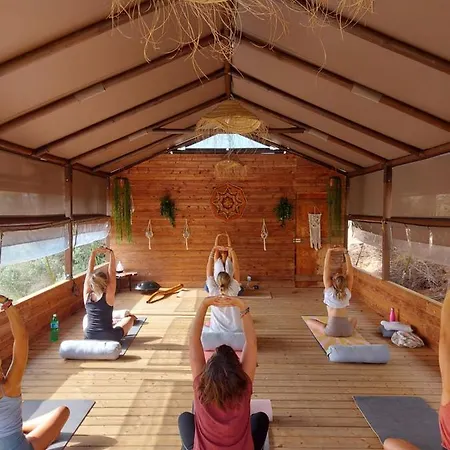 Eco Camp - Sustainable & Glamping Campingplads