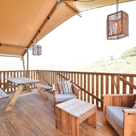 Kemp Eco Camp - Sustainable & Glamping *